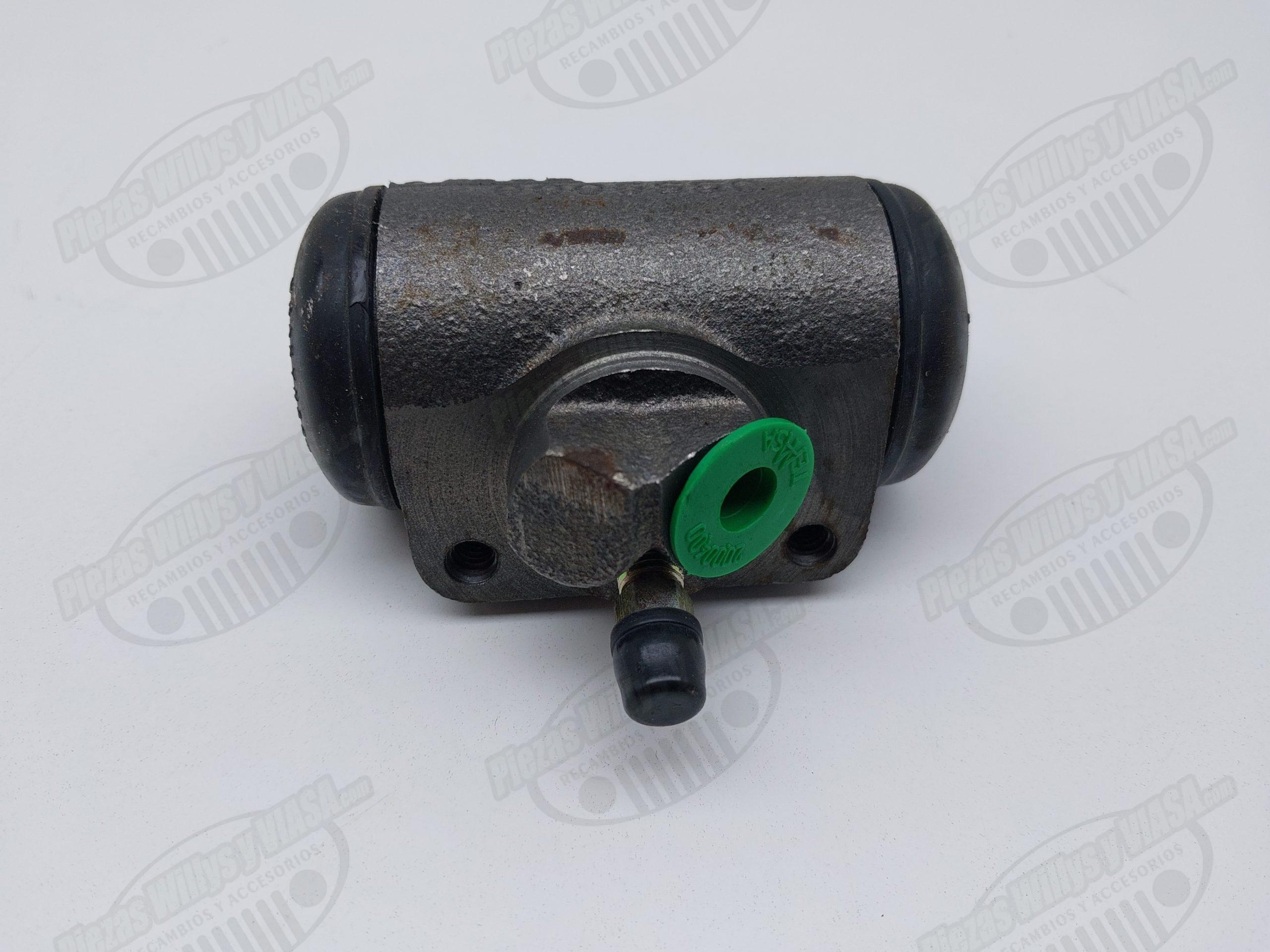 bombin delantero izquierdo