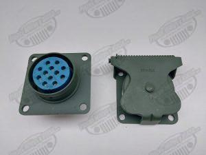 enchufe remolque militar