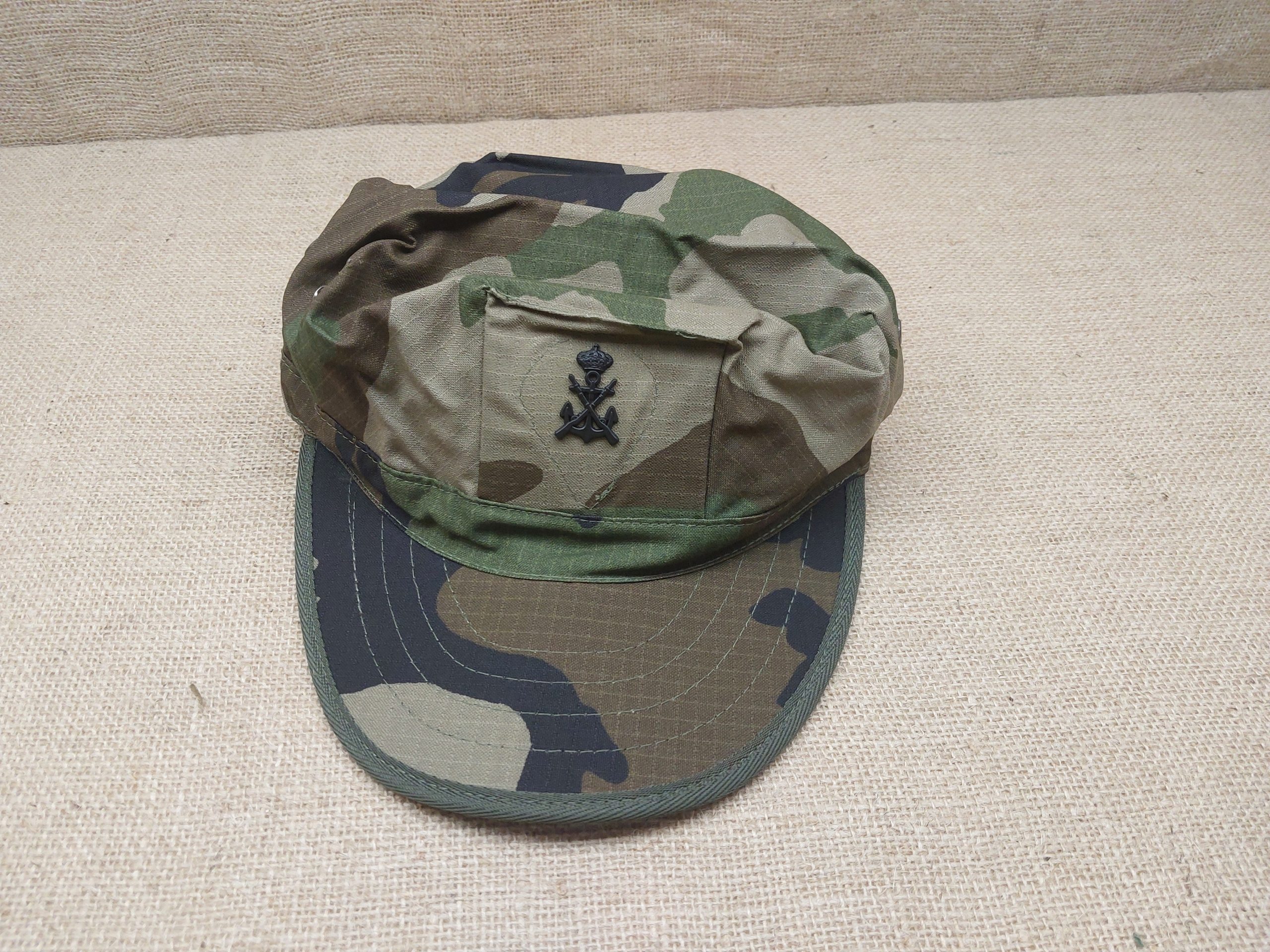 gorra teresiana talla G