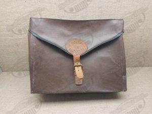 bolsa de socorro cuero con bolsillos interiores