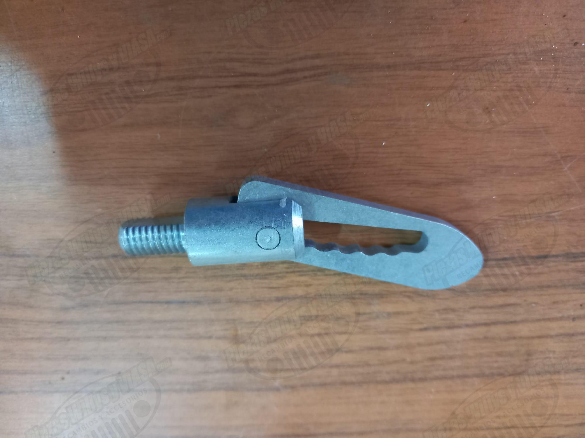 cierre porton trasero lr 88 y 109