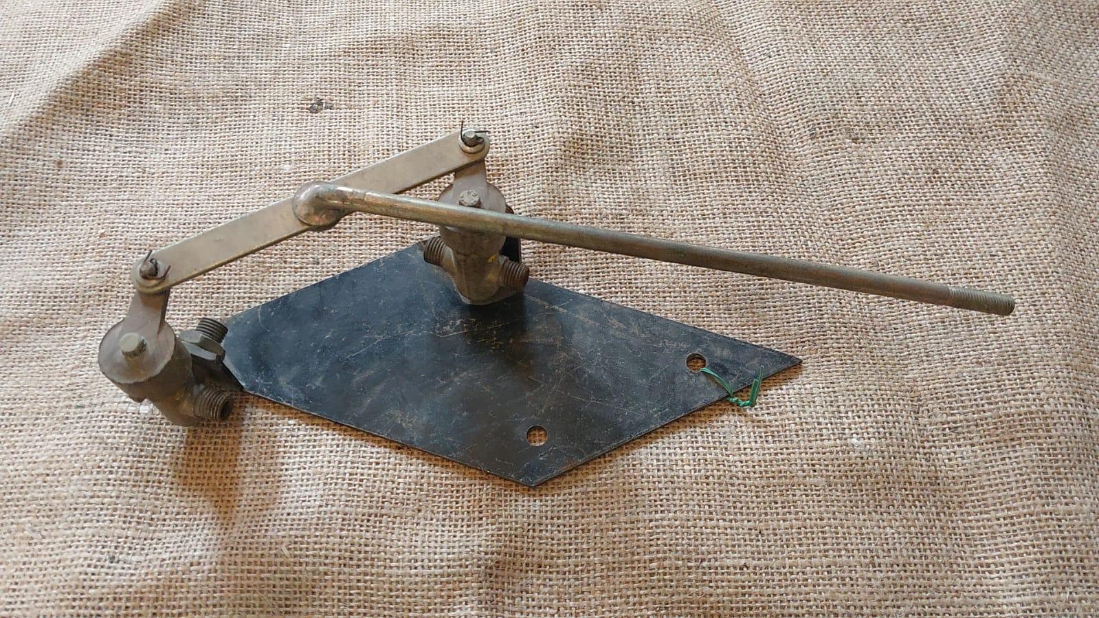 placa montaje con 2 grifos cambio deposito