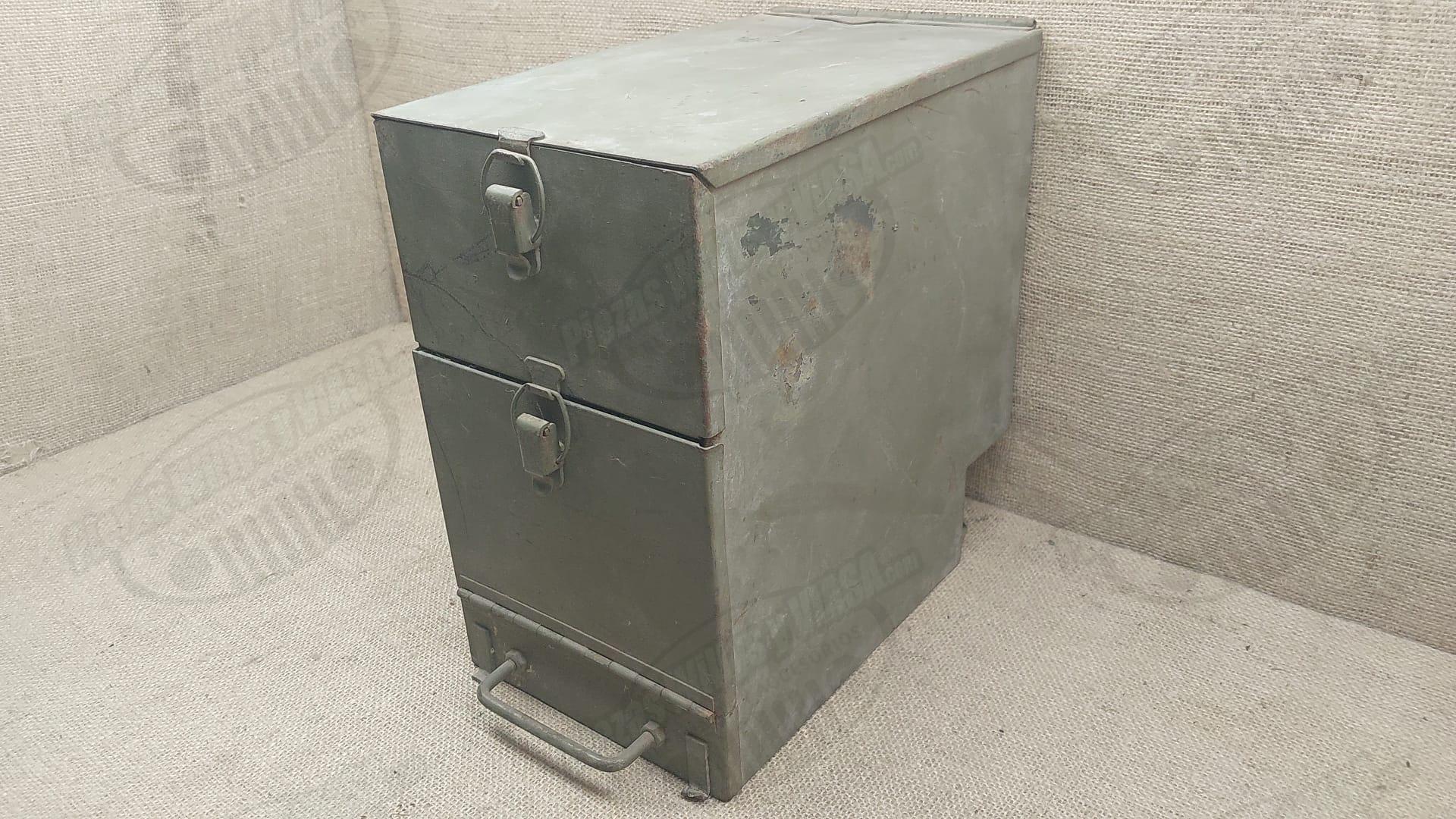 caja de valvulas de emisora años 50