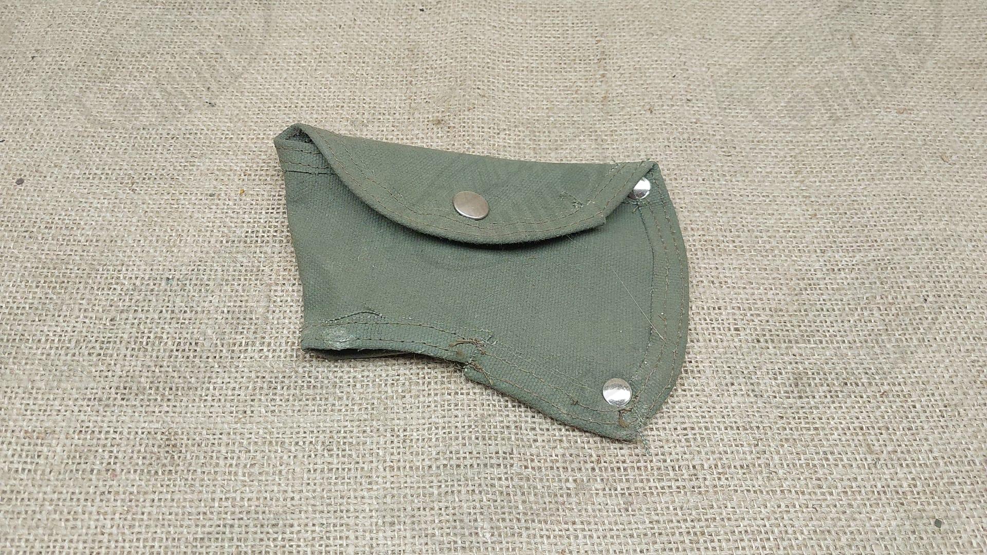 funda hacha pequeño