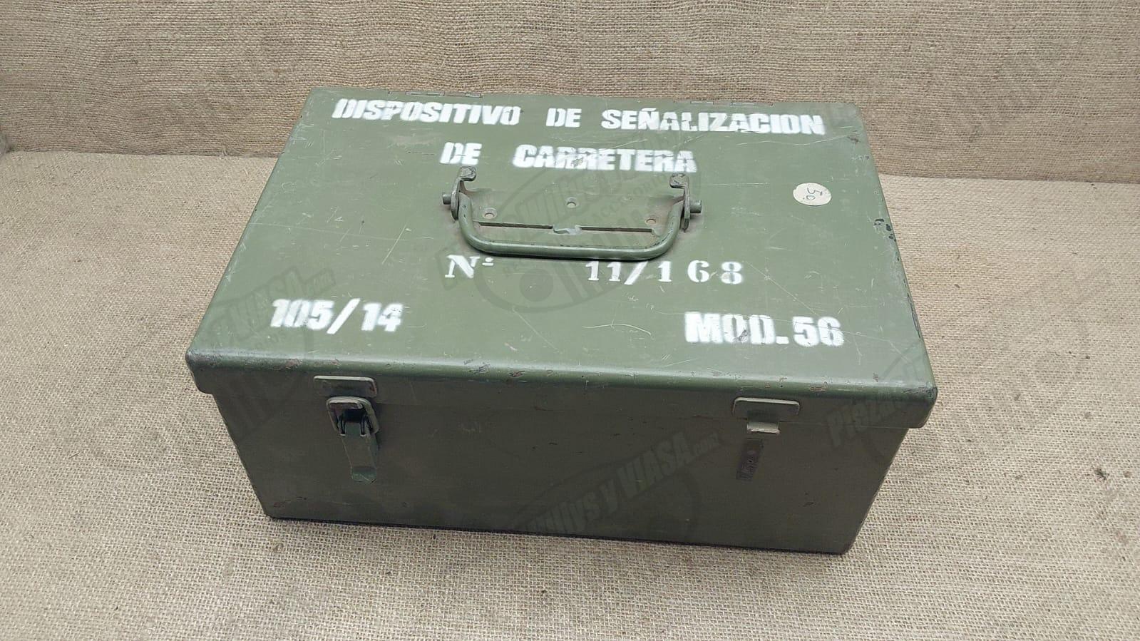 caja dispositivo señalizacion carretera